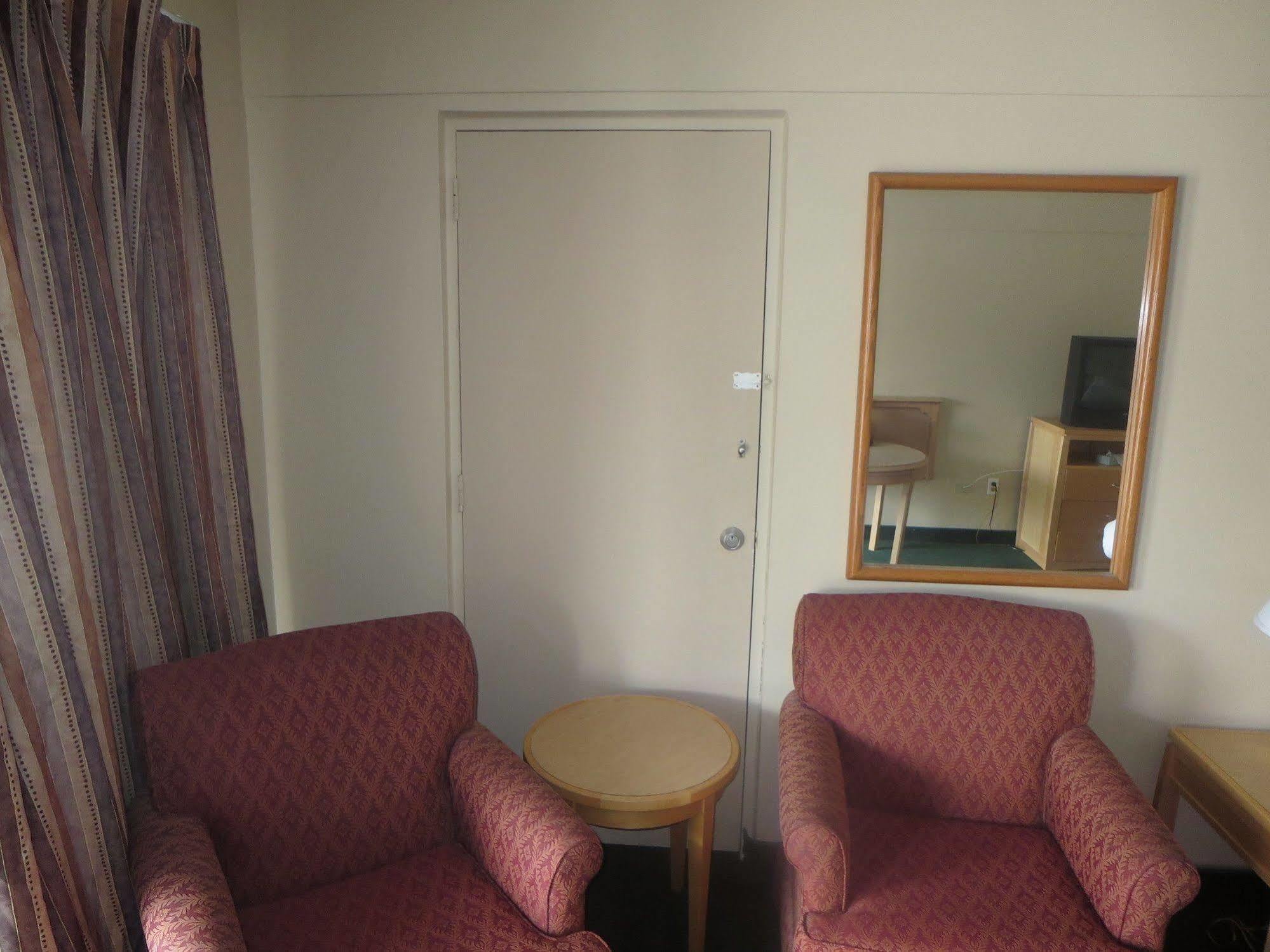 Lodge Inn And Suites Niagara Falls Exterior foto
